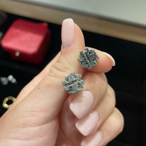 Aunthentic Tory Burch earrings